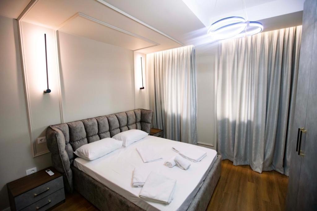 Apartment Luxury At Condor Center